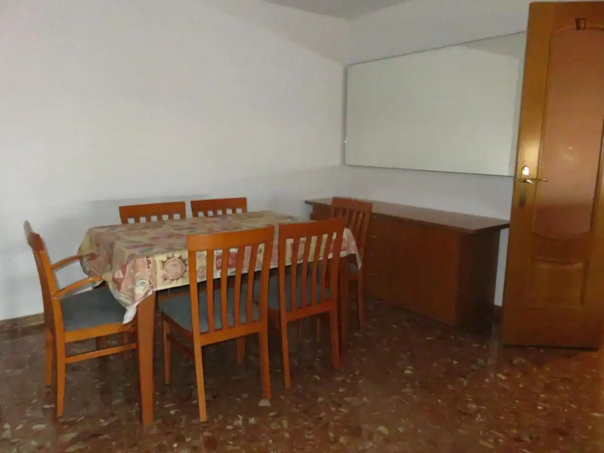 Zimmer in Cardenal Benlloch