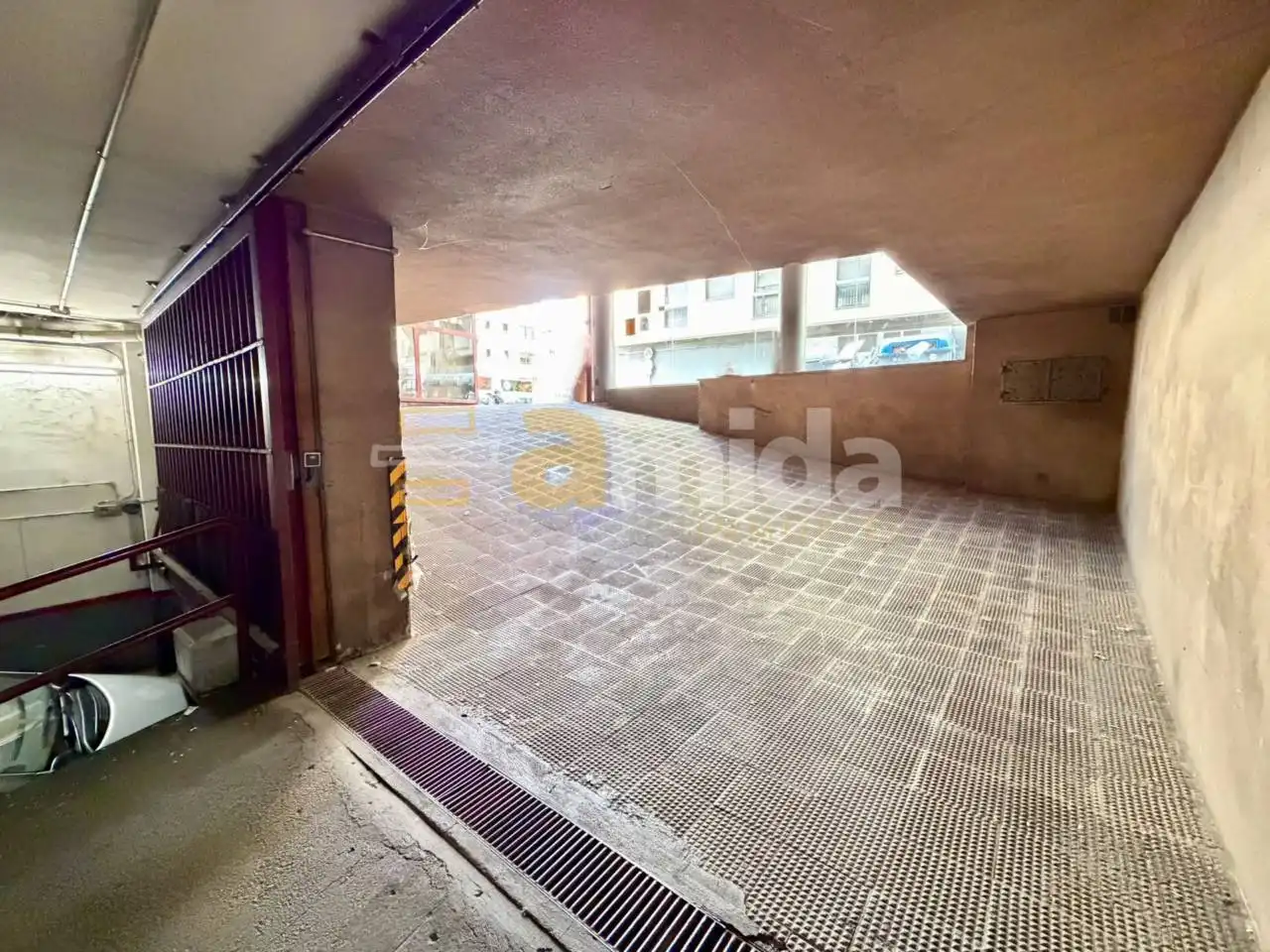Einzelparkplatz zum Verkauf in Centre - Sant Oleguer, imagen 3