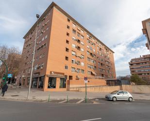 Vista exterior de Pis en venda en  Granada Capital amb Calefacció, Traster i Balcó