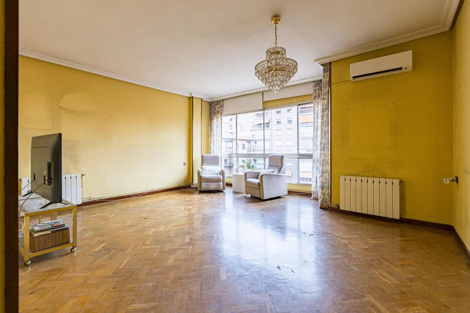 Sala d'estar de Pis en venda en Murcia amb Parquet
