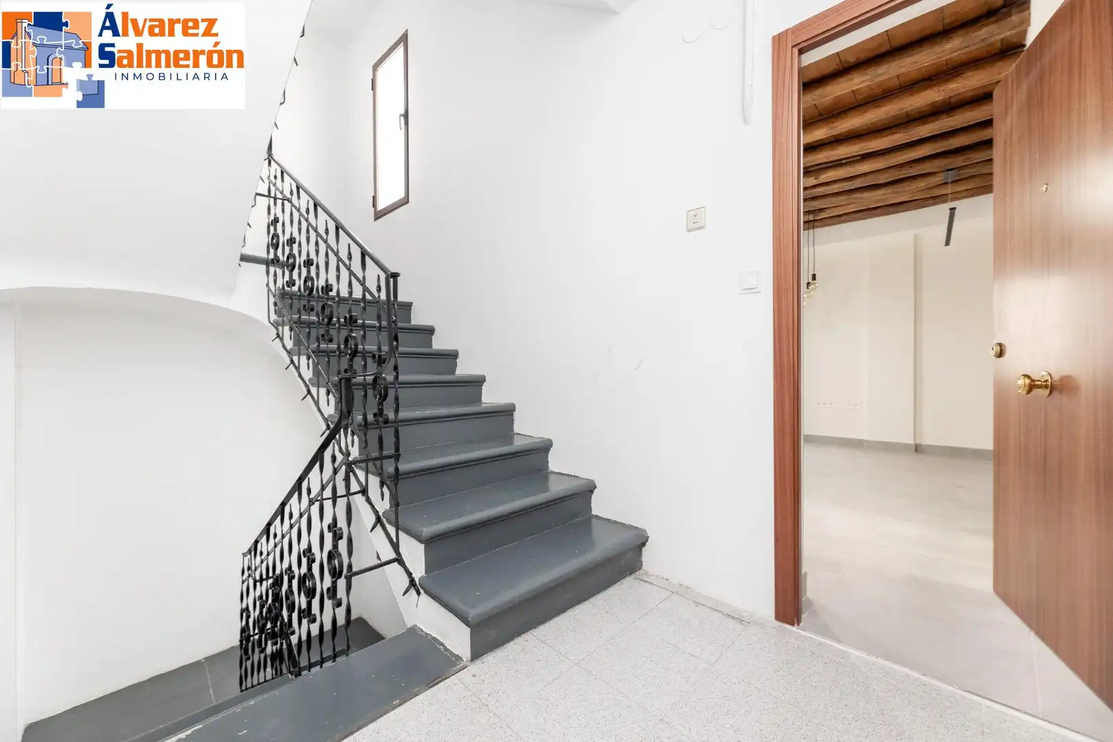 Piso en venta en Granada con Aire acondicionado, Calefacción y Terraza