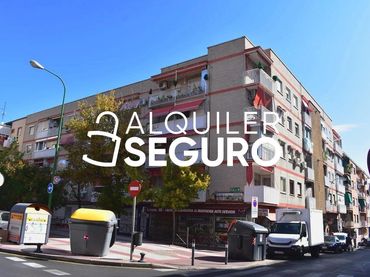 Flat with lift to rent in Obispo Eijo de Garay