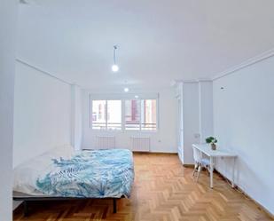 Apartment to share in Carretas - Pajarita