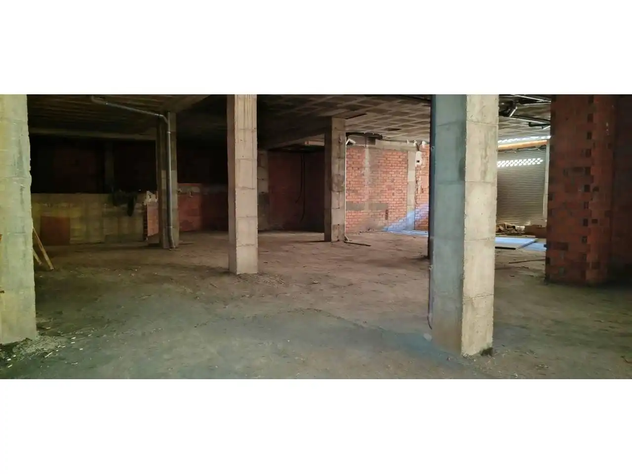 Local comercial en venda a Sant Narcís, imagen 7