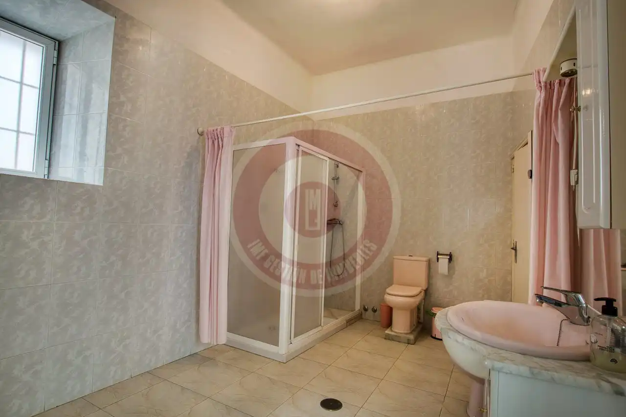 Bany de Casa o xalet en venda en Vélez-Málaga amb Jardí privat i Piscina