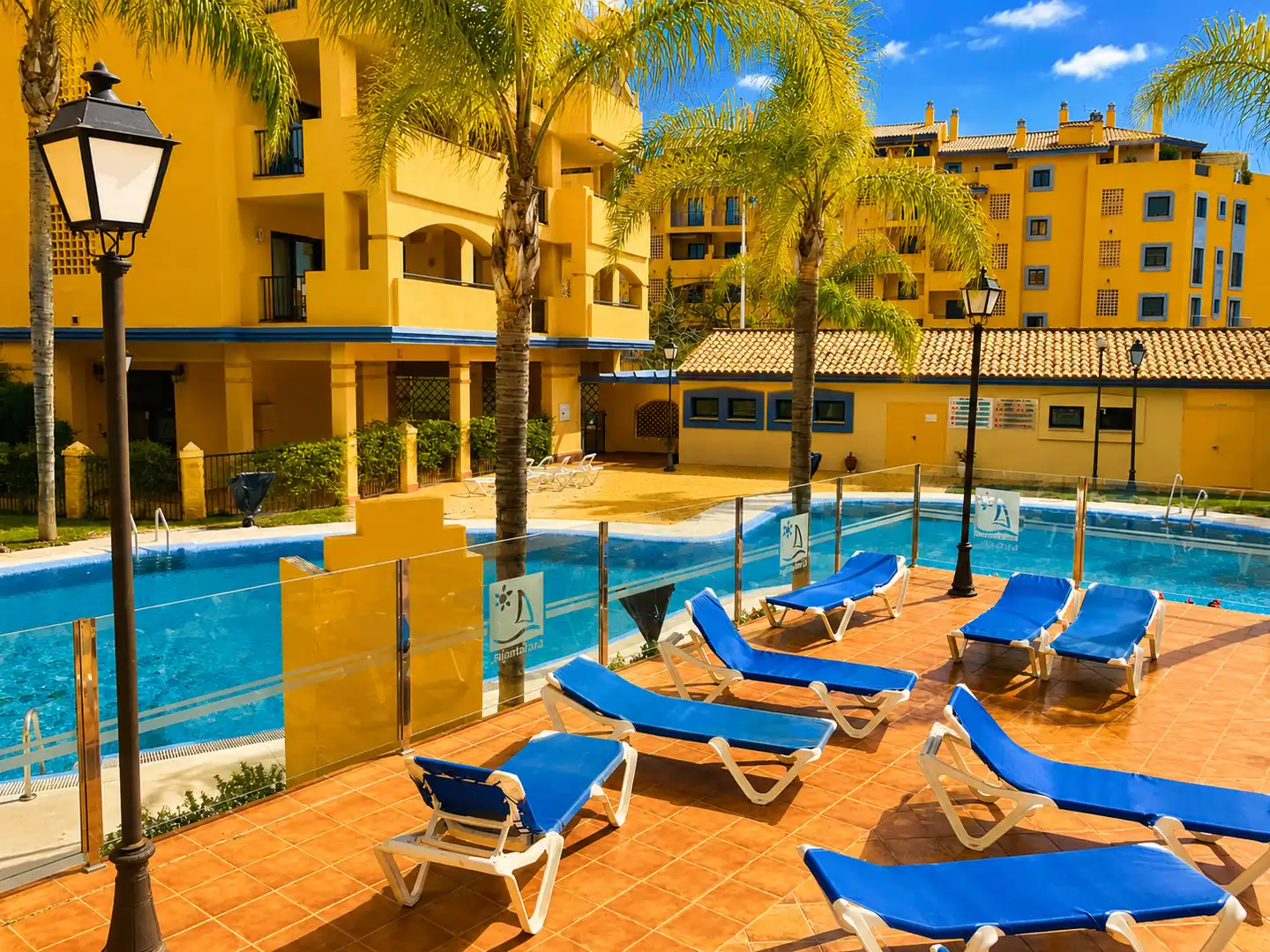 Piscina de Pis de lloguer en Marbella amb Aire condicionat, Calefacció i Terrassa