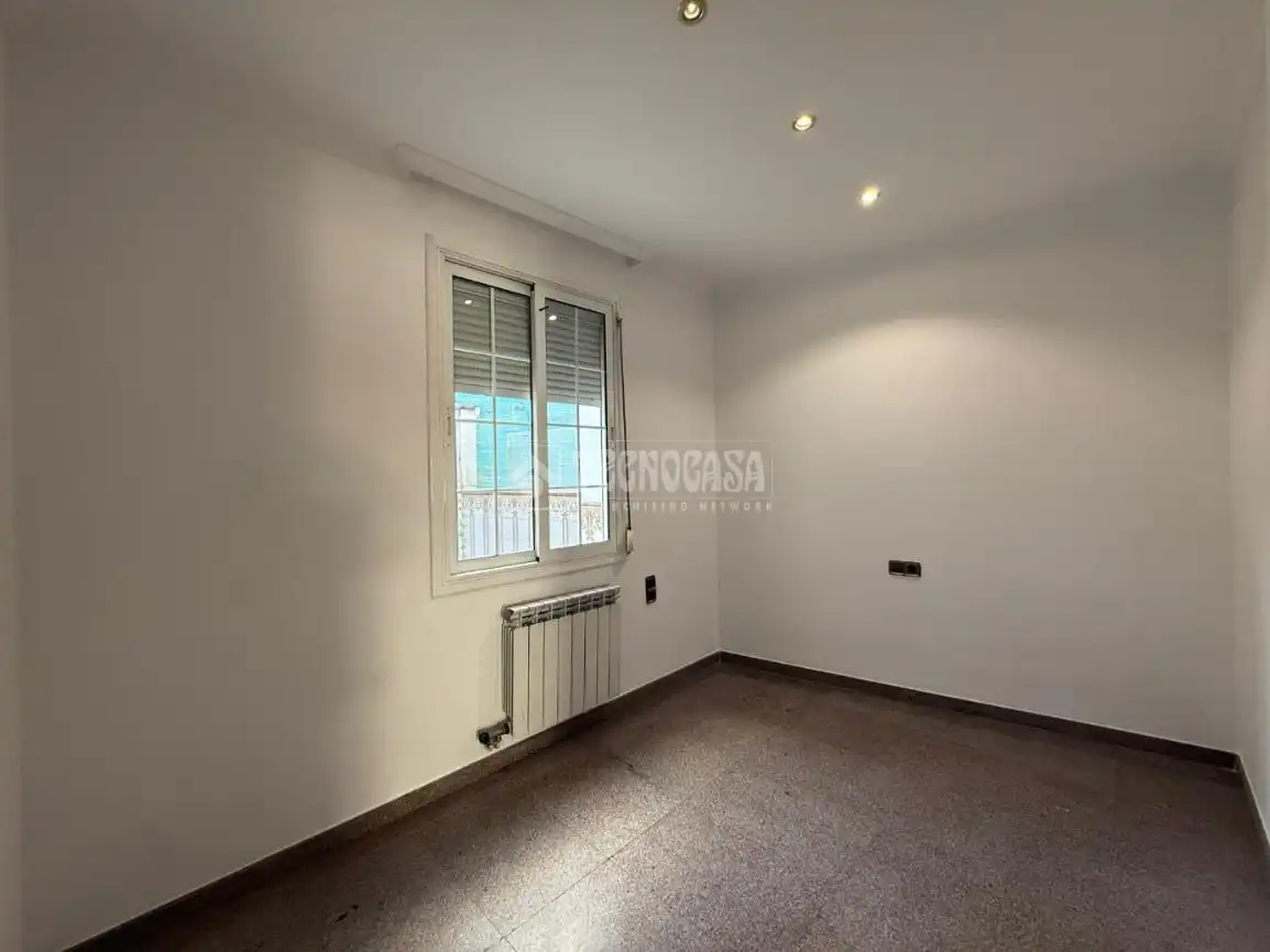 Casa adosada en venta en Sant Joan Despí