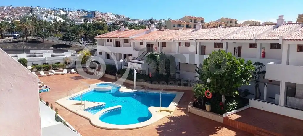 Estudi amb piscina en venda a Antonio Navarro 1