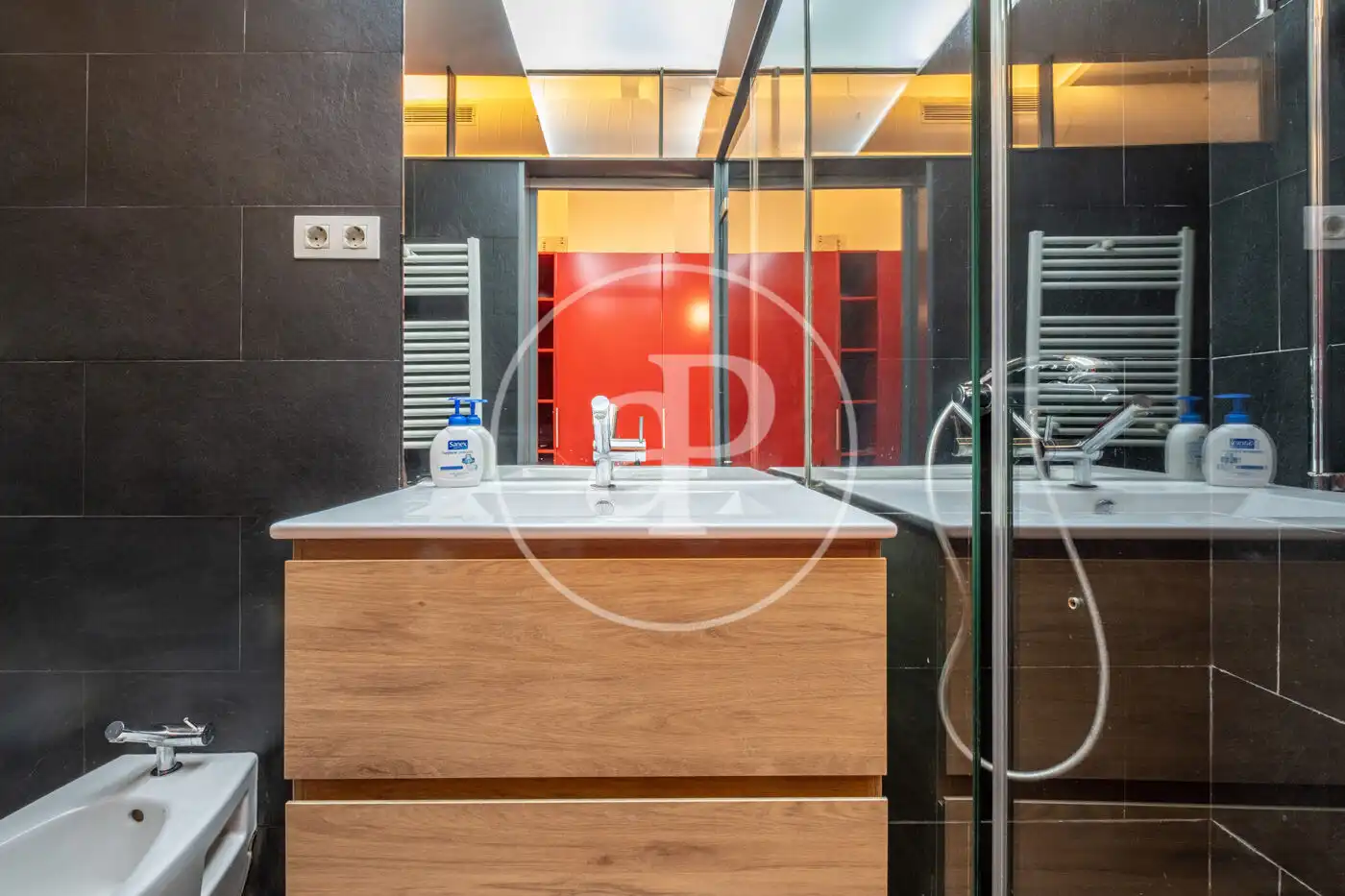 Flat for rent in Carrer Gerard Piera, Barri de les Corts