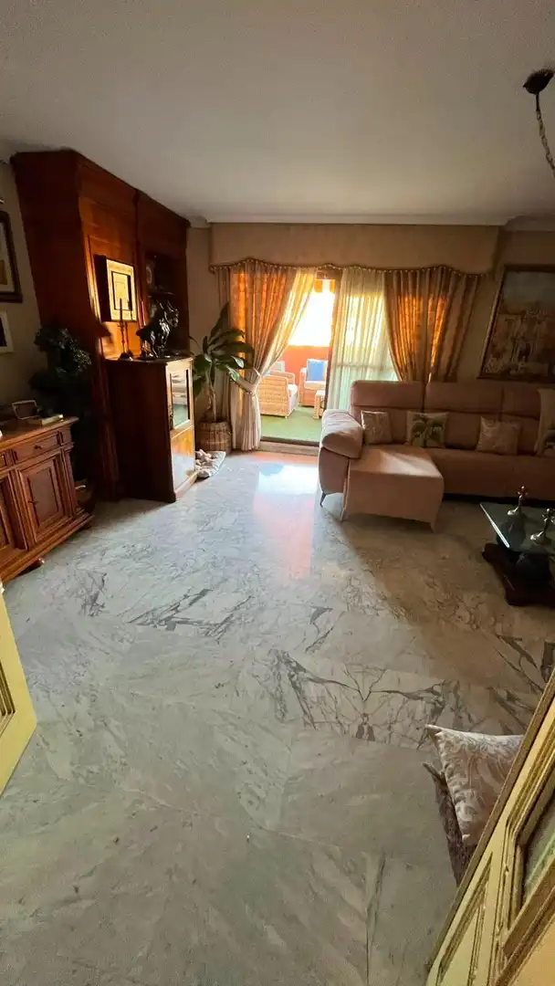 Sala de estar de Ático en venta en Córdoba con Aire acondicionado, Jardín privado y Terraza