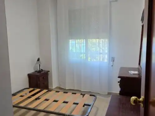 Schlafzimmer von Wohnung zur Miete in Sevilla mit Klimaanlage, Möbliert und Waschmaschine