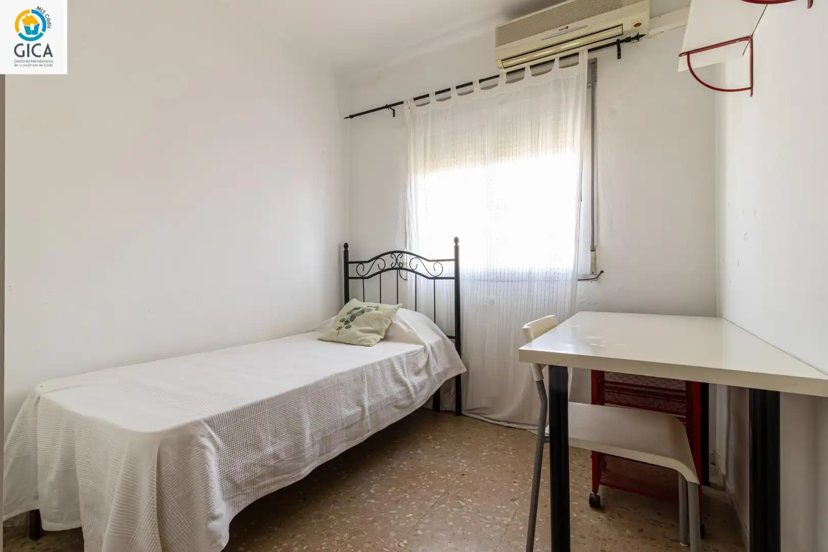 Bedroom of Flat for sale in Jerez de la Frontera  with Air Conditioner, Furnished and Community pool