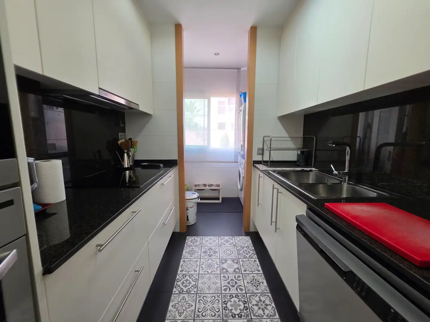 Cocina de Piso en venta en Barcelona con Aire acondicionado, Calefacción y Jardín privado