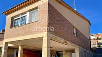 Vista exterior de Casa o xalet en venda en Canet de Mar amb Aire condicionat, Calefacció i Terrassa