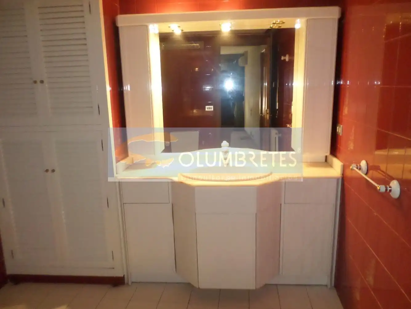Baño de Piso en venta en Vila-real con Aire acondicionado, Calefacción y Trastero