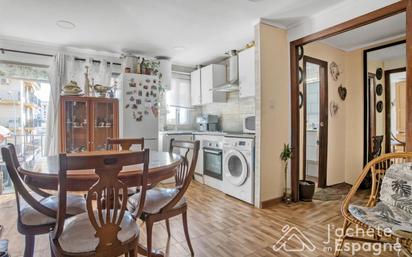 Cuina de Apartament en venda en Sagunto / Sagunt amb Balcó