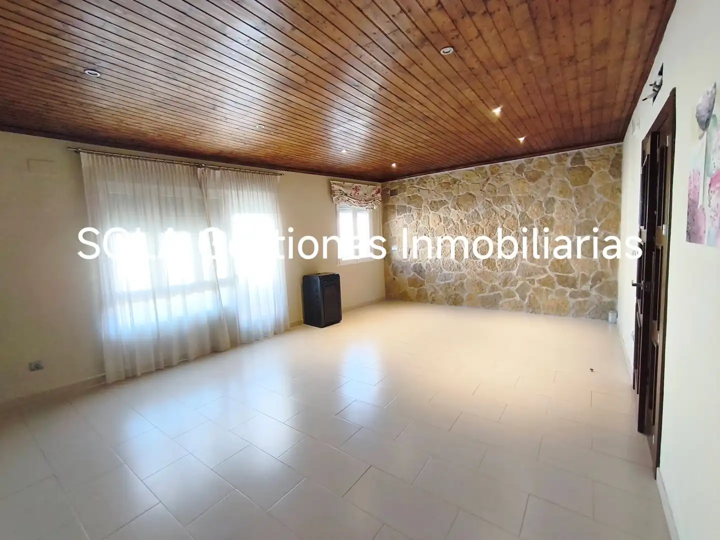 Flat with terrace for sale in Torreperogil, imagen 2