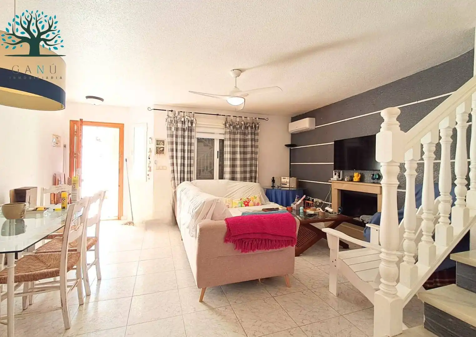 Sala d'estar de Casa o xalet en venda en Mazarrón amb Aire condicionat, Calefacció i Jardí privat