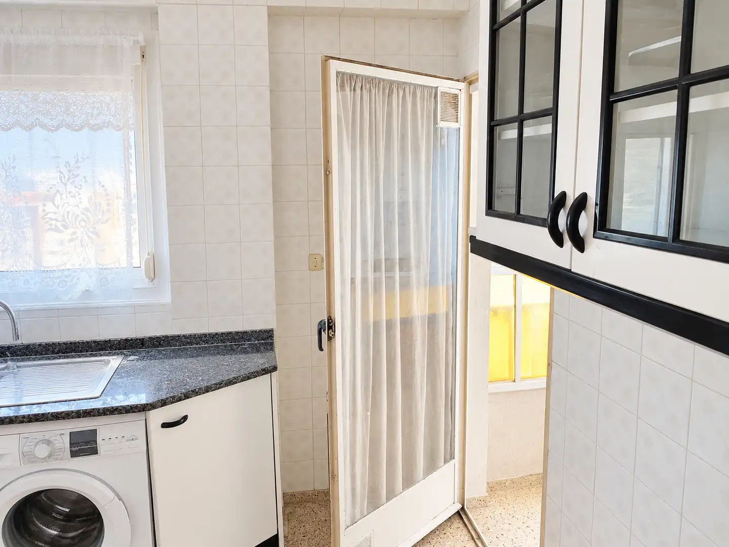 Flat with terrace for sale in Carrer de Sant Mateu, imagen 4