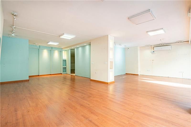 Premises for sale in  Palma de Mallorca  with Air Conditioner