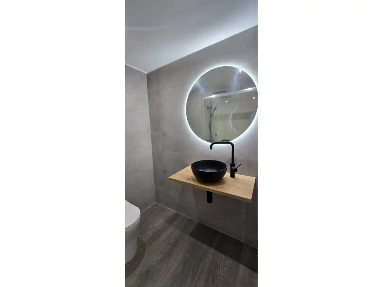 Bathroom of Attic for sale in Rubí  with Heating, Parquet flooring and Balcony