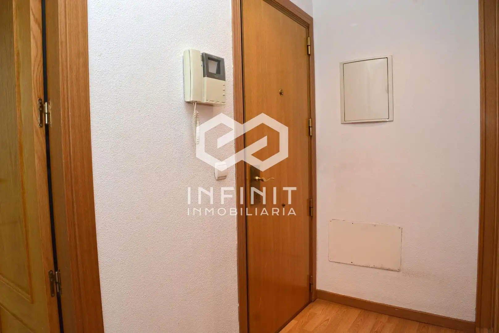 Piso en venta en Guadalajara con Calefacción, Terraza y Trastero