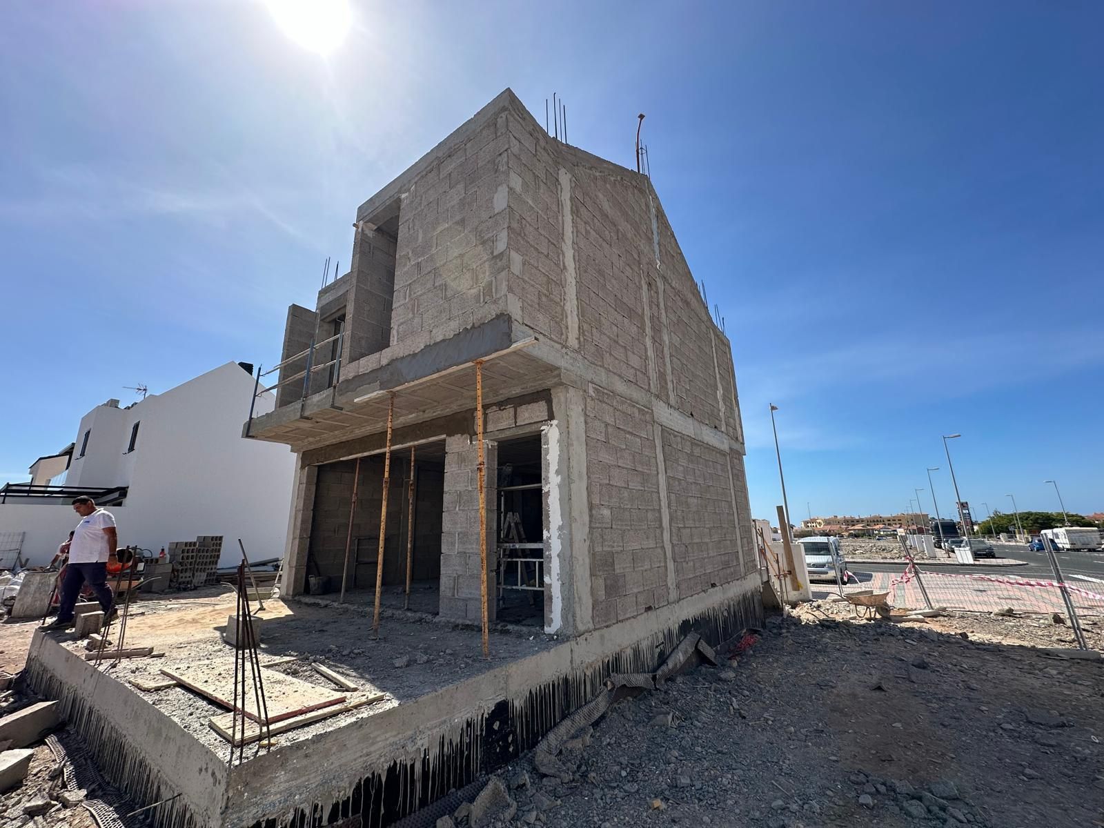 Exterior view of Single-family semi-detached for sale in San Bartolomé de Tirajana  with Private garden, Terrace and Storage room