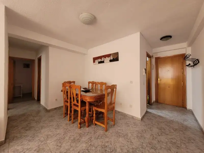 Flat for sale in Calle San Martín, 7, La Florida - Parque Norte