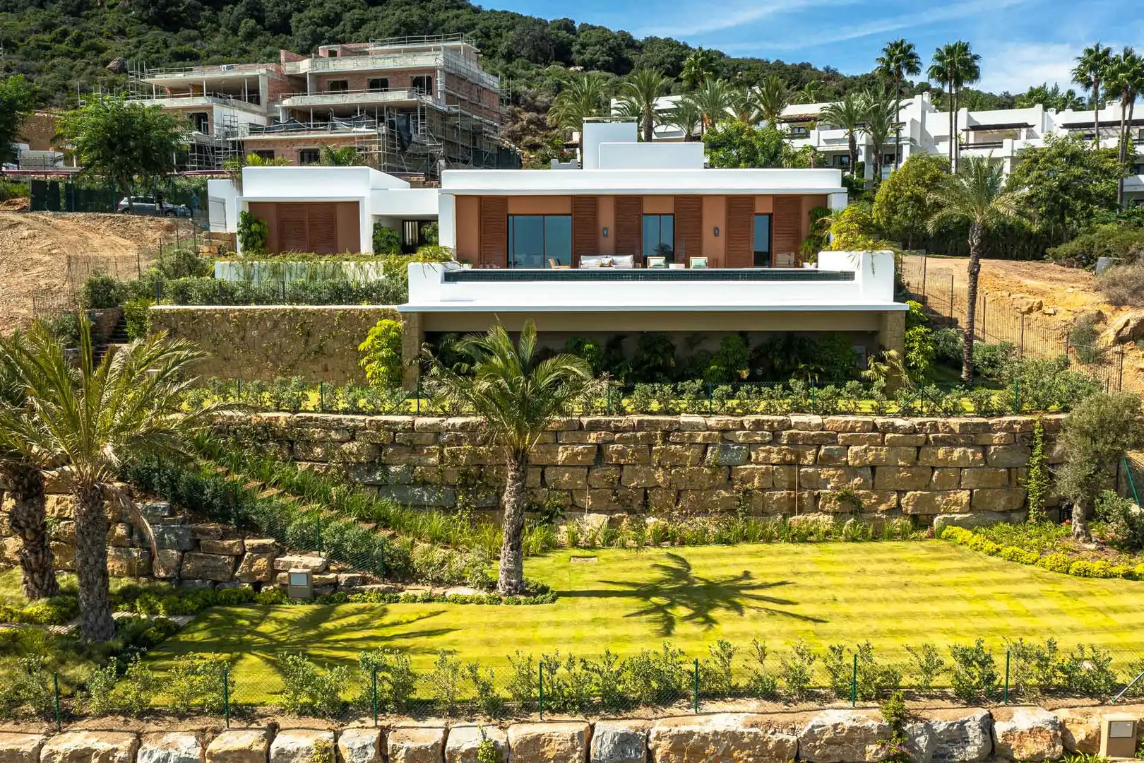 Vista exterior de Casa o chalet en venta en Casares con Aire acondicionado, Jardín privado y Terraza