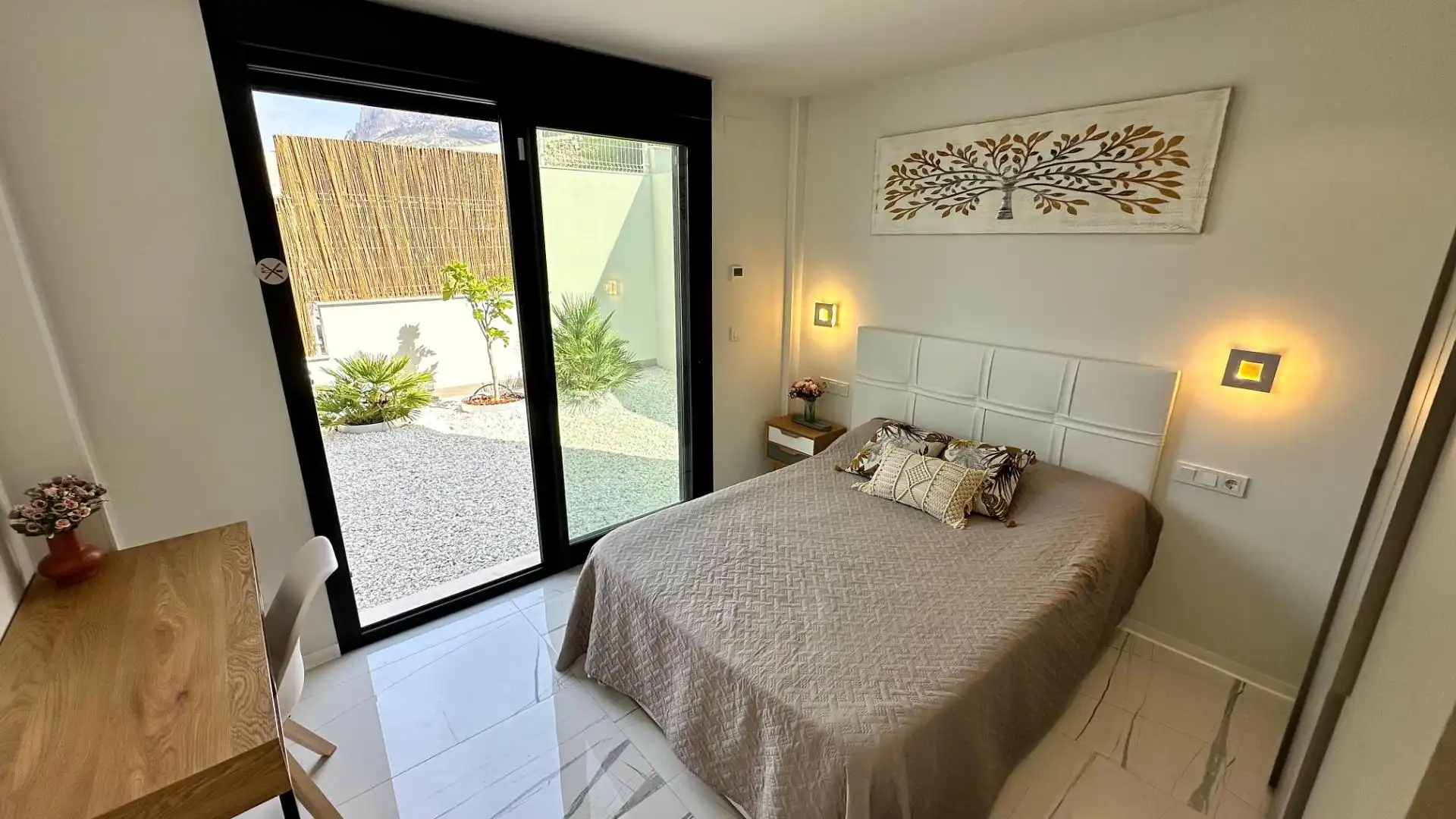 Chalet con terraza en alquiler en Calle Xeraco, imagen 28