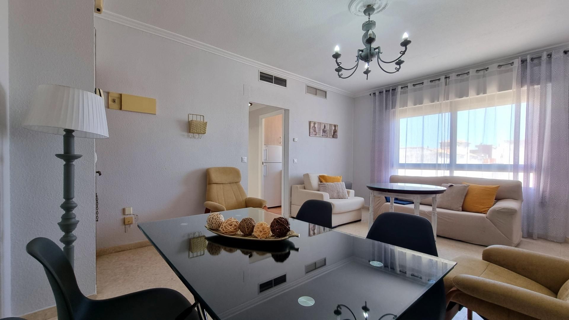 Apartment to rent in Avenida Avenida de Fernando Calzadilla Maestre, Pardaleras