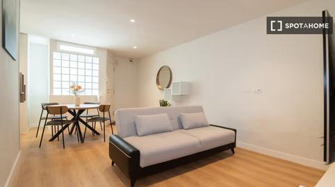 Foto 3 de Pis de lloguer a Sants, Barcelona