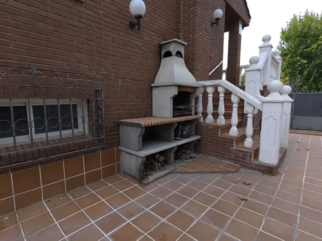 Casa pareada con jardín en venta en Calle el Plantío 1, imagen 7
