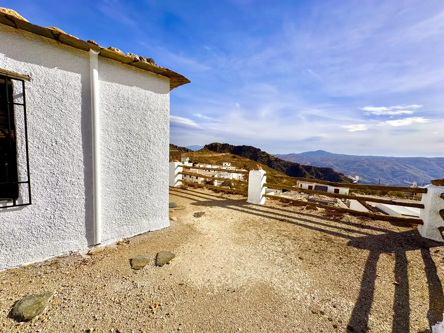 Exterior view of Buildings for sale in Juviles  with Alarm