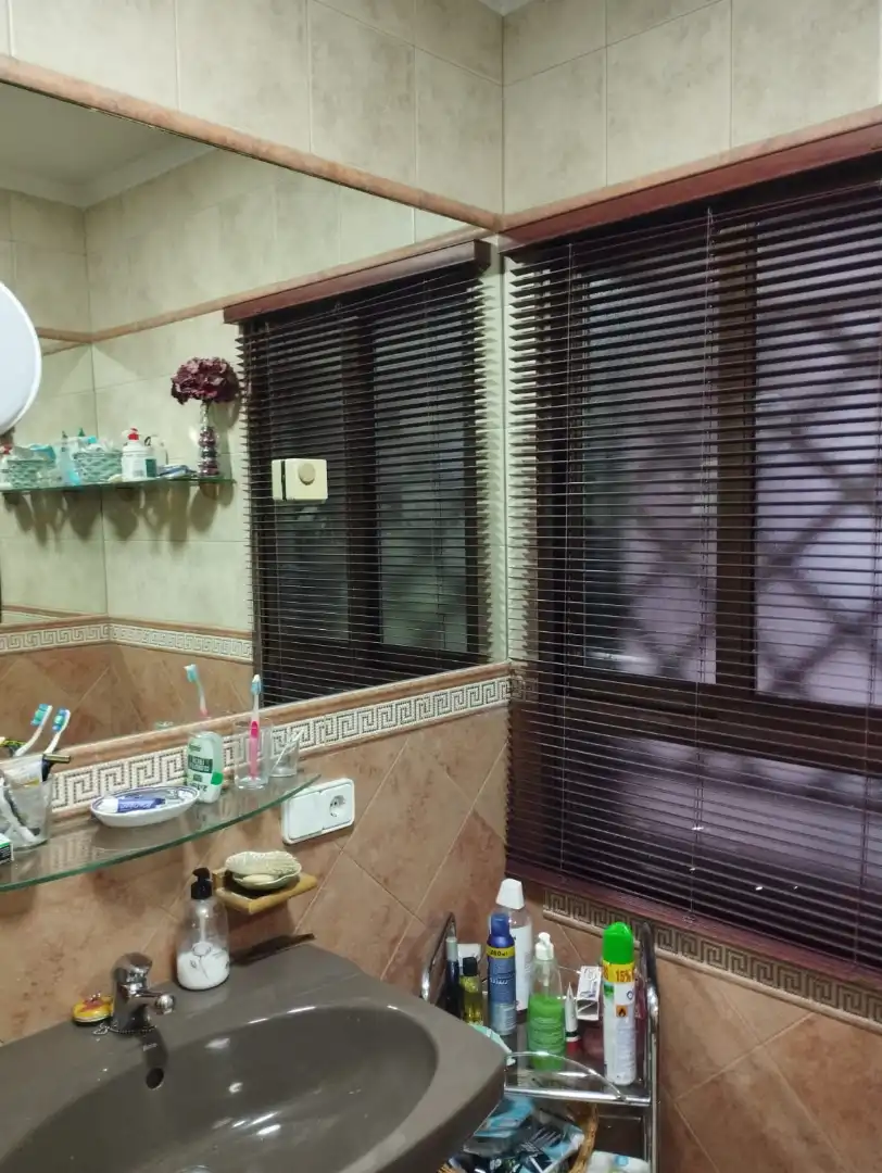 Bathroom of Houses for sale in Toledo  with Private garden, Terrace and Storage room