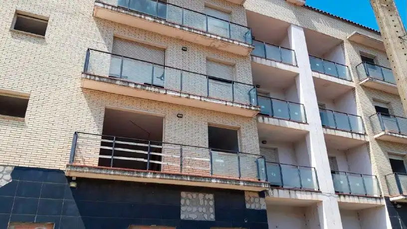 Vista exterior de Local en venta en Amer