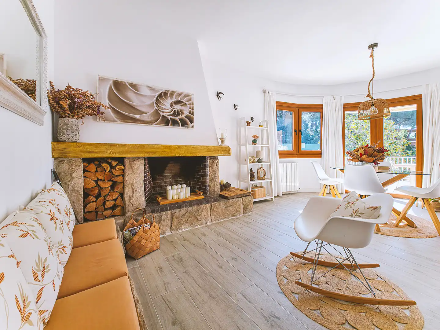 Living room of Houses for sale in Sant Pol de Mar  with Air Conditioner, Heating and Private garden