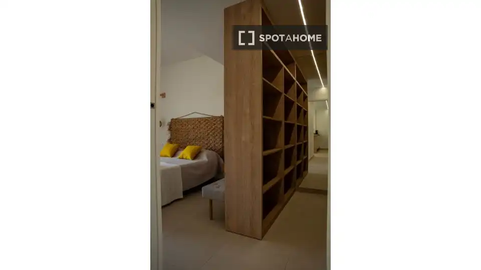 Schlafzimmer von Wohnungen zur untervermieten in Torrevieja mit Klimaanlage, Heizung und Terrasse