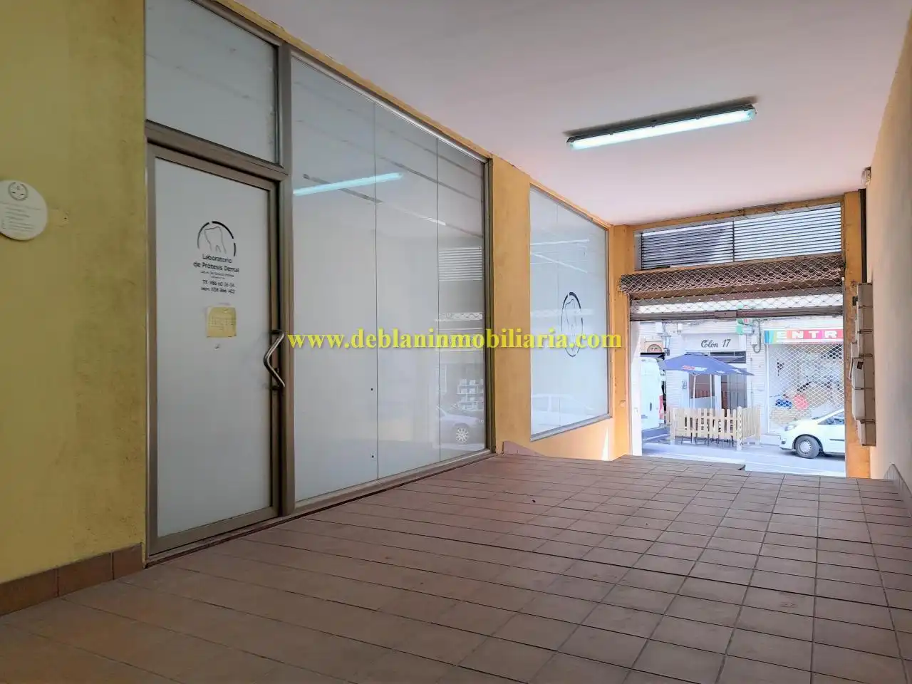 Locale commerciale in affitto a Calle Colon, imagen 4
