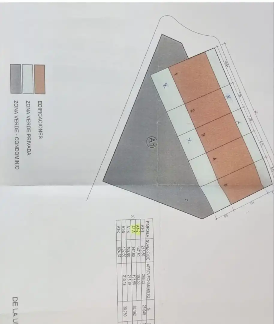 Residencial en venda en Viana