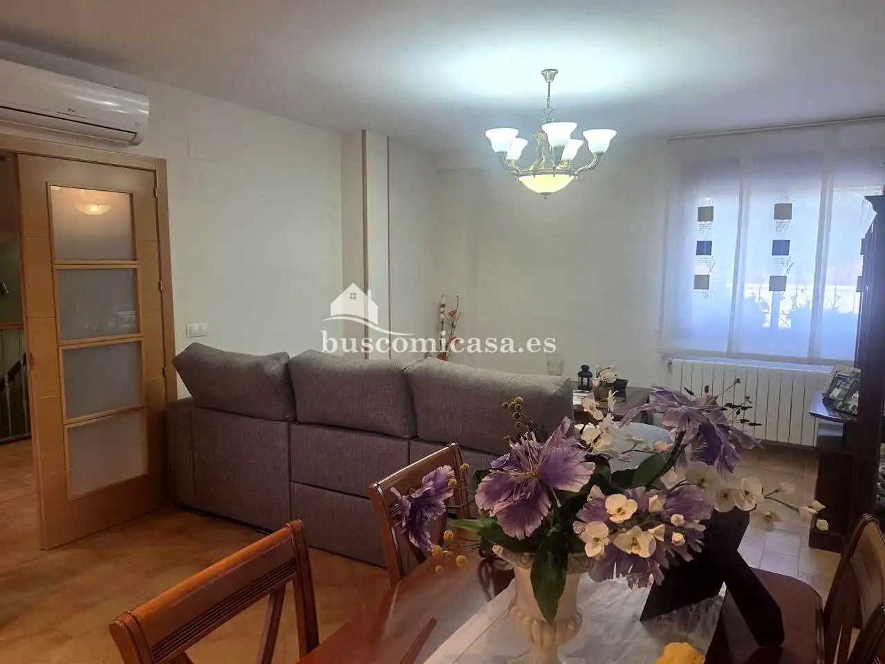 Sala d'estar de Casa o xalet en venda en La Guardia de Jaén amb Aire condicionat, Calefacció i Terrassa