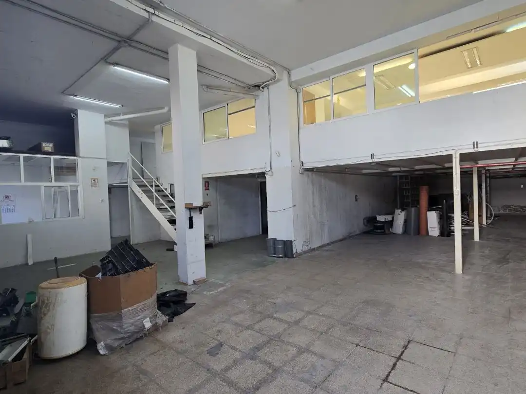 Commercial properties for sale in Cazorla, Jaén