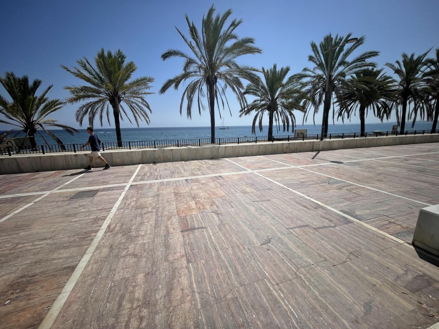 Exterior view of Planta baja for sale in Marbella  with Air Conditioner, Heating and Swimming Pool