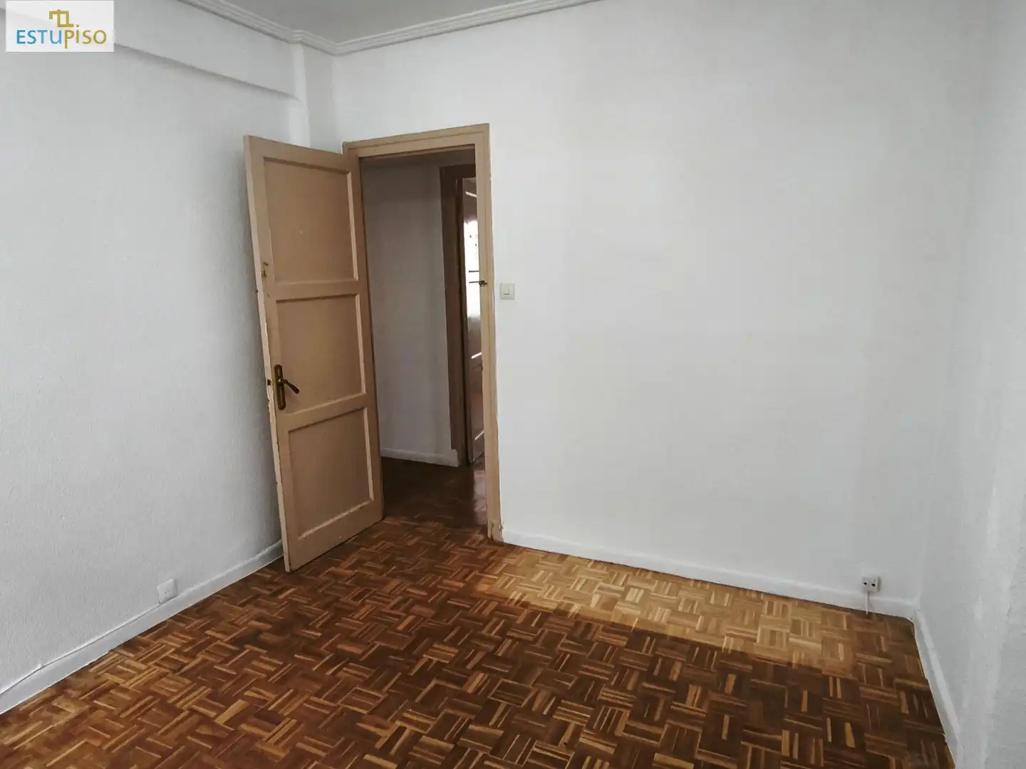 Pis en venda en Vitoria - Gasteiz amb Calefacció, Parquet i Terrassa