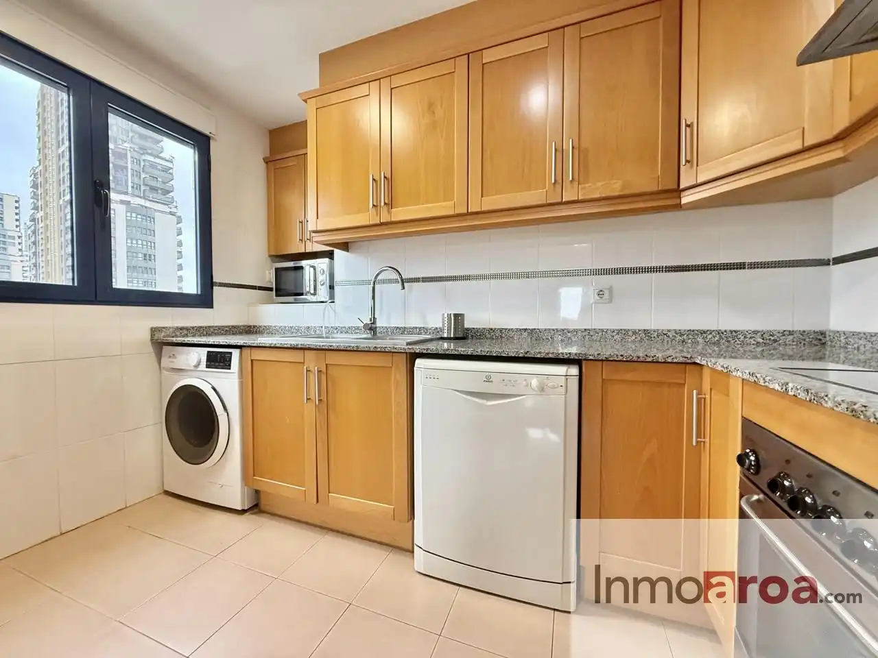 Küche von Wohnung zur Miete in Valencia mit Klimaanlage, Heizung und Terrasse