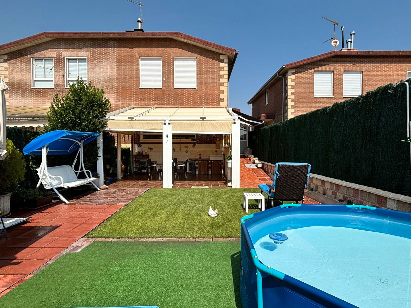 Jardí de Casa adosada en venda en Quintanilla Vivar amb Calefacció i Jardí privat