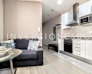 Living room of Apartment to rent in  Barcelona Capital  with Air Conditioner, Heating and Balcony