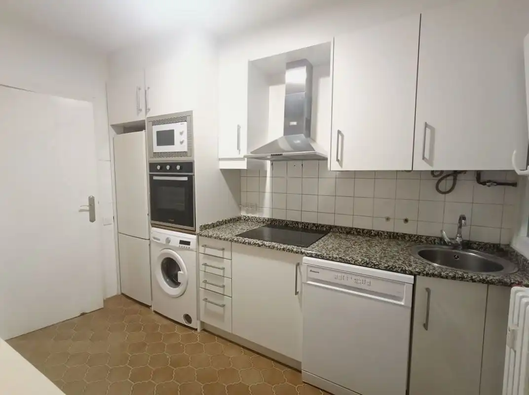 Flat for rent in Plaza los Olmos, 2, Barañáin / Barañain