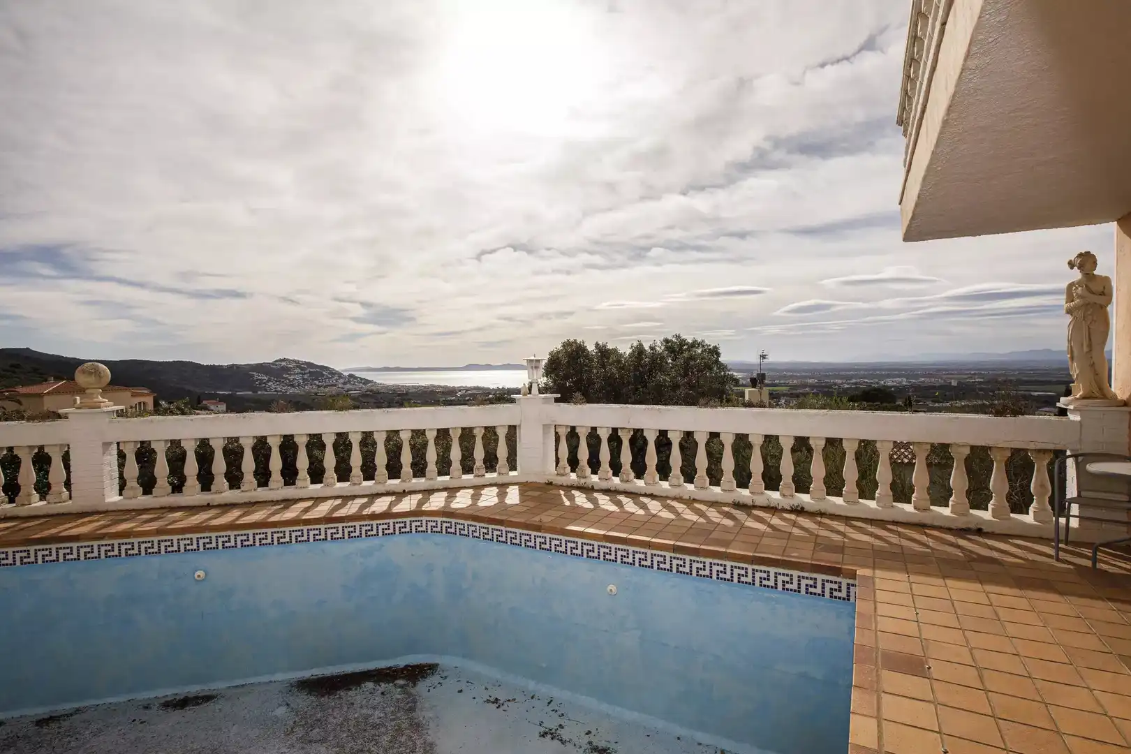 Piscina de Casa o xalet en venda en Roses amb Aire condicionat, Calefacció i Jardí privat
