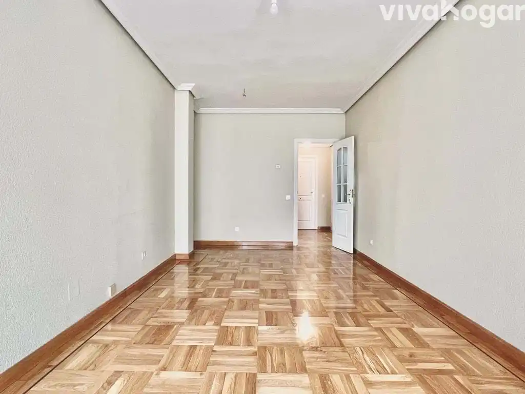 Piso de alquiler en Madrid con Aire acondicionado y Calefacción